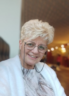 Елена из Москвы 56 лет