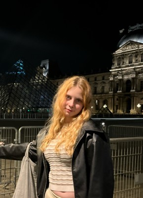 Лиза из Paris 19 лет