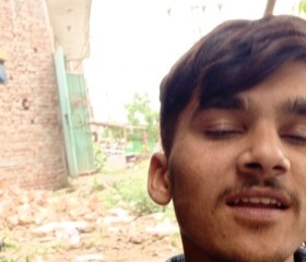 Kamran, 19 лет, لاہور