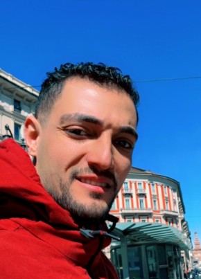 captain из Lucca 32 года