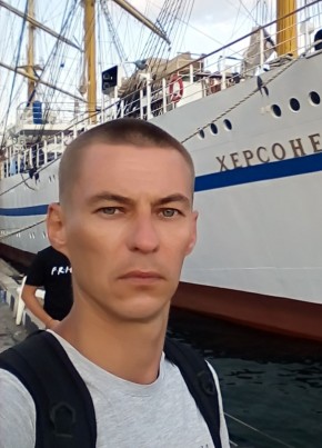 Павел, 41, Россия, Ялта