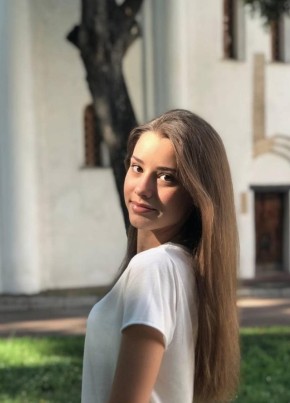 Liza, 23, Russia, Moscow