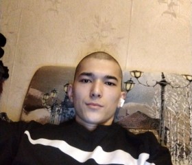 Laziz, 20, Washington D.C.