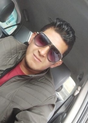 Cris, 31, United States of America, Trenton (State of New Jersey)