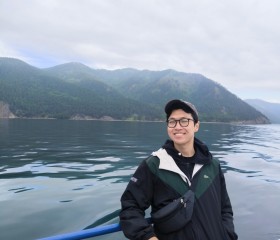 Aziz, 25, Shanghai
