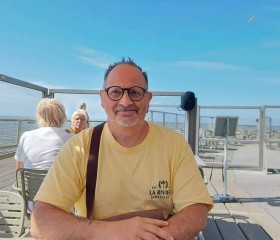 Roby, 52, Saarbrucken