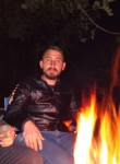Bayram Demir, 24, Mercin