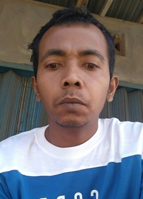 Sutresno, 33, Indonesia, Curup