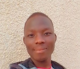 Mettanic Ryne, 22, Dusseldorf