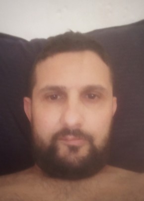 Mohamed CRB из Algiers 37 лет