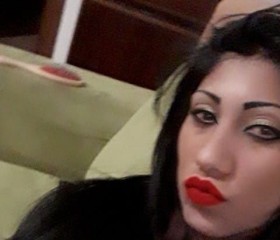 Suzi, 23 года, Padova