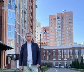 Den, 37, Tver