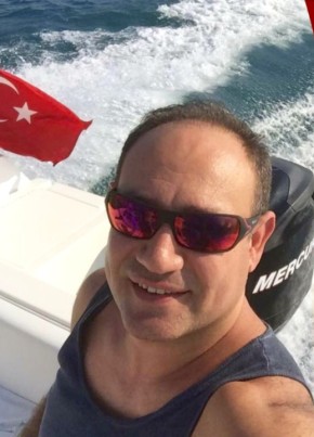 Ersoy, 47, Türkiye Cumhuriyeti, Adana