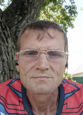 Евгении́ из Ярославли 49 лет