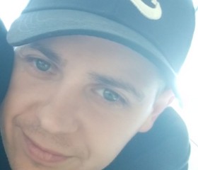Konstantin, 30, Yekaterinburg