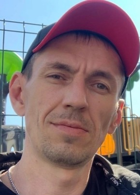 Руслан из Челябинска 41 год