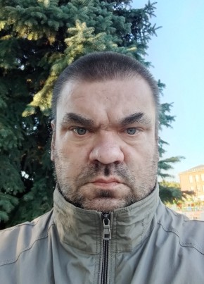 Евгений из Омска 52 года
