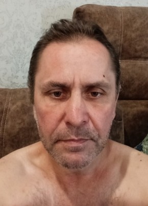 Алексей из Саратова 45 лет