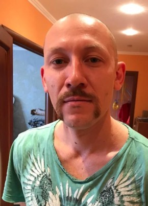 Олег, 37, Россия, Балашиха