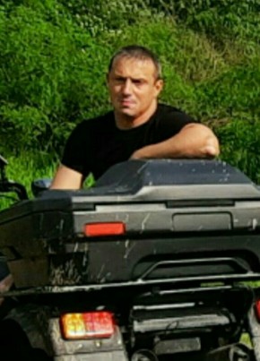 Михаил из Армавира 43 года