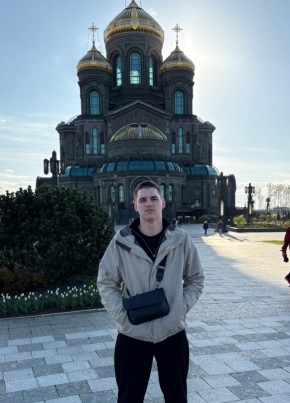 Артём из Электроугли 23 года