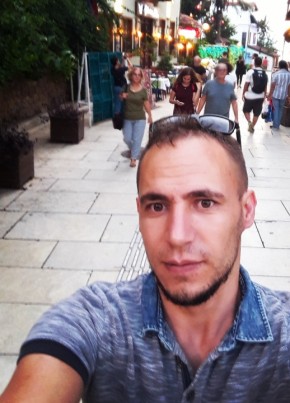 Musa, 38, Türkiye Cumhuriyeti, Kozan