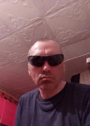 Юрий, 53, Россия, Качканар