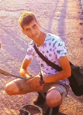 Денис, 35, Україна, Черкаси