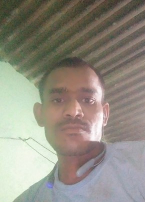 Navin, 33, India, Sānāwad