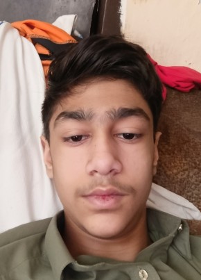 Mahmood, 19, پاکستان, لاہور