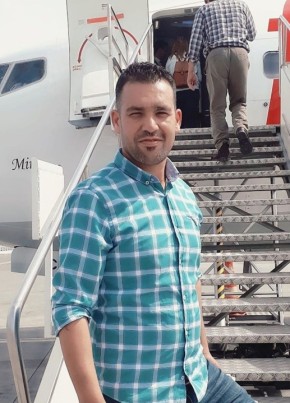 Yusuf Deveci, 41, Türkiye Cumhuriyeti, Köseköy