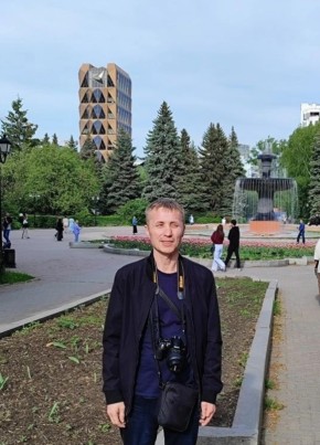 Альберт из Тюмени 42 года
