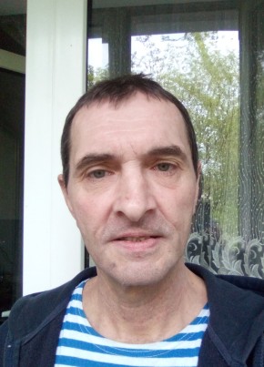 Andrey, 54, Россия, Батайск