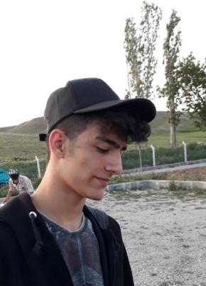 Yunus Emre, 24, Türkiye Cumhuriyeti, Sungurlu