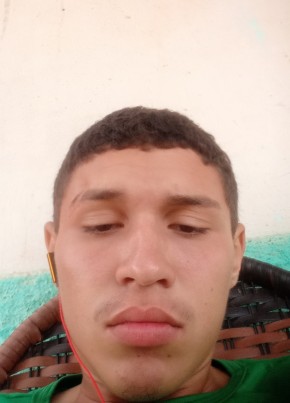 Marcos, 23, República Federativa do Brasil, Araripina