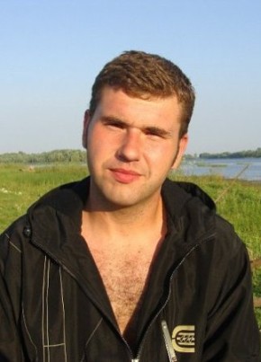 Максим, 40, Россия, Чистополь