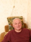 Юрий, 70 лет, Санкт-Петербург