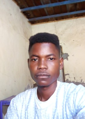 عبدالله محمد, 18, السودان, خرطوم
