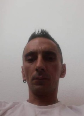 Armin, 38, Bosna i Hercegovina, Sarajevo