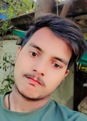Indrajit Biswas, 22, India, Bhilai