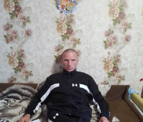 Анатолий, 36 лет, Уват