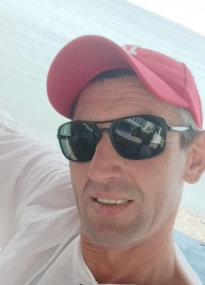 vitaliy, 44, Russia, Krasnodar