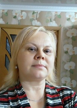 лариса, 49, Россия, Кольчугино