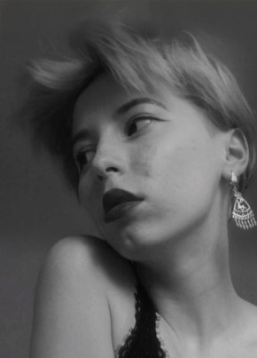 Lina из Мытищи 23 года