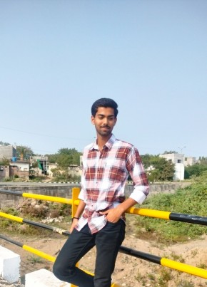 Jayesh, 23, India, Jaisingpur