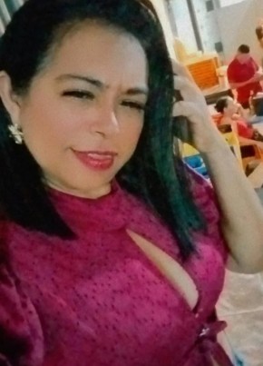 Juliana из Joinville 46 лет