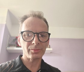 Peter, 55, Southend-on-Sea