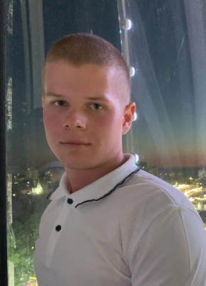 Дмитрий из Липецка 23 года