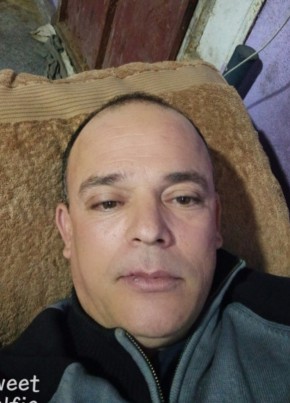 Riad, 48, Algeria, Telerghma