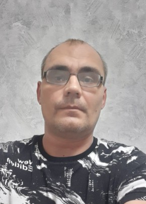 Aleksandr, 42, Russia, Lakinsk